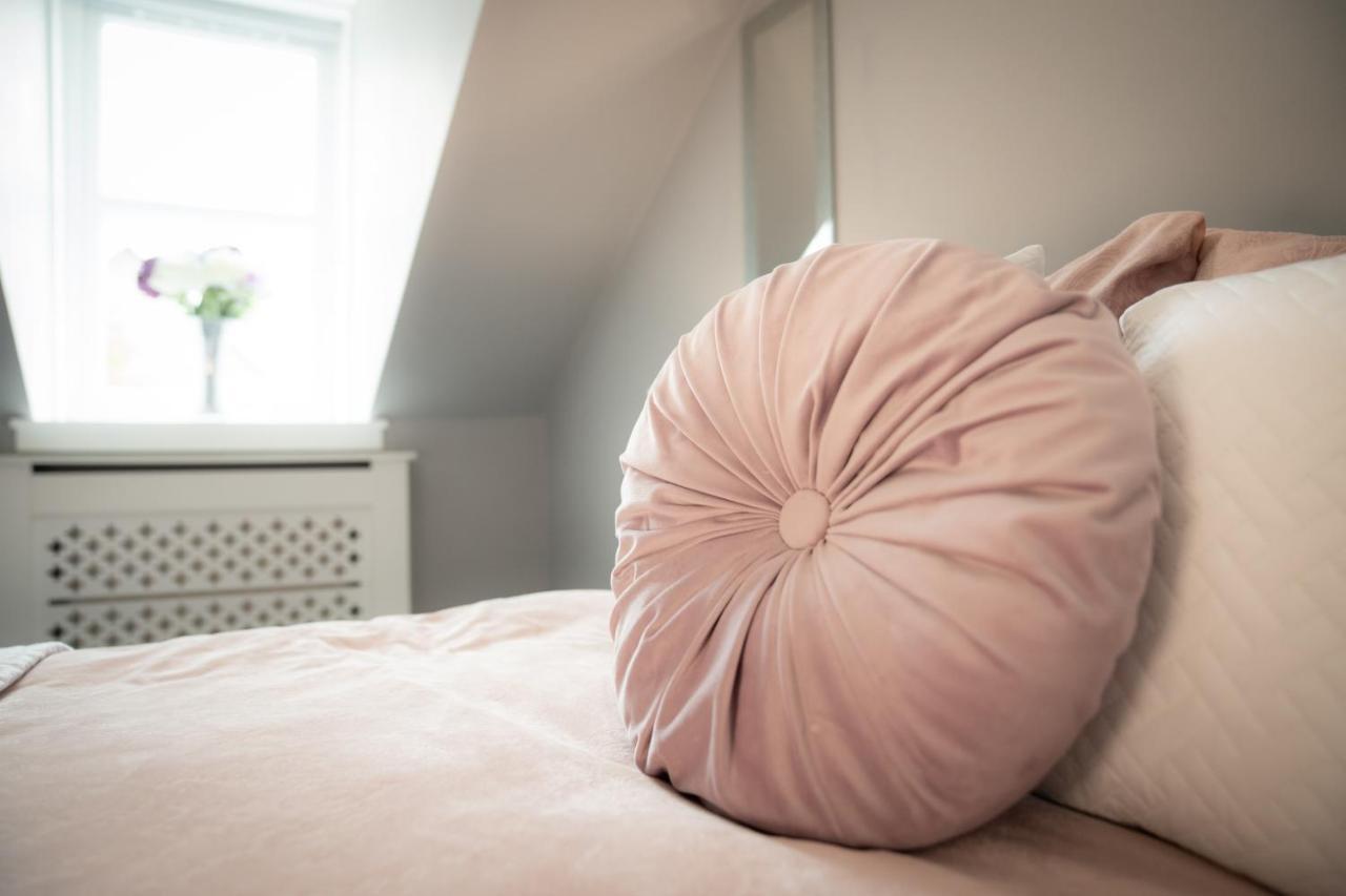 4 Private Bedroom House With 3 Parking Spaces Free Perth Exteriér fotografie